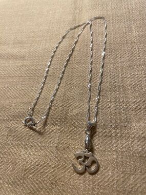 White Gold Plated Om Pendant Necklace 16”